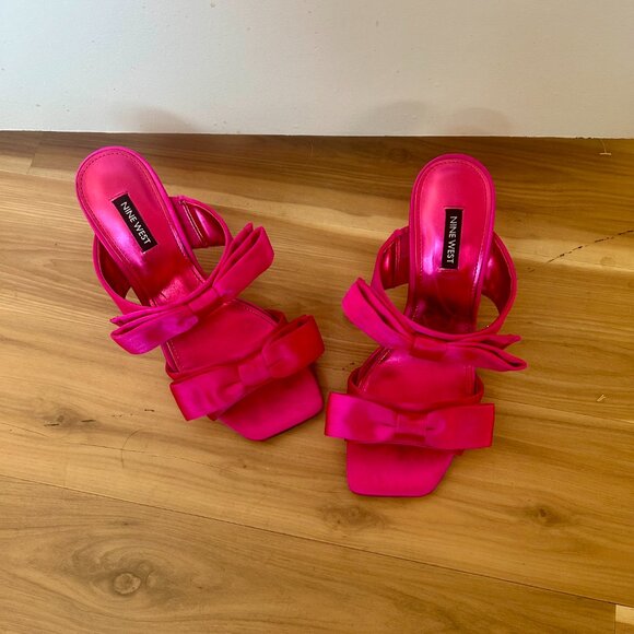 Nine West Two Strap Square Toe Heels Size 8.5M - Picture 2 of 6